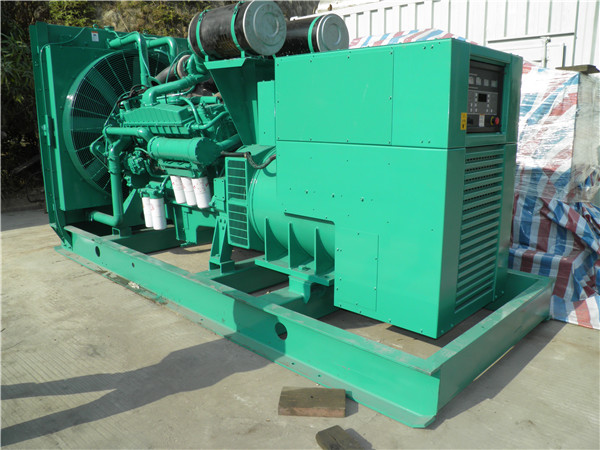 胡场镇发电车出租-柴油发电机组在使用的过程中应该做好哪些防护工作