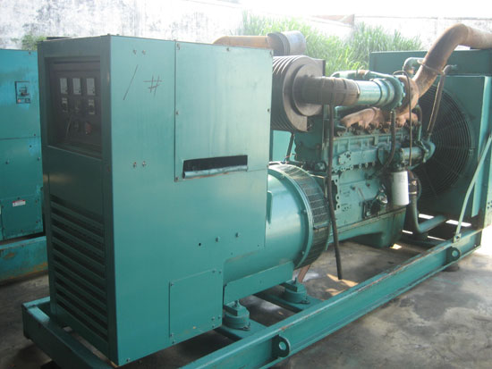胡场镇租赁发电机- 发电机碳刷磨损的原因是什么