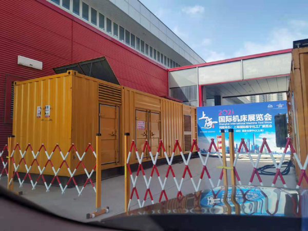 胡场镇出租发电机-柴油发电机和汽油发电机哪个更好一些？