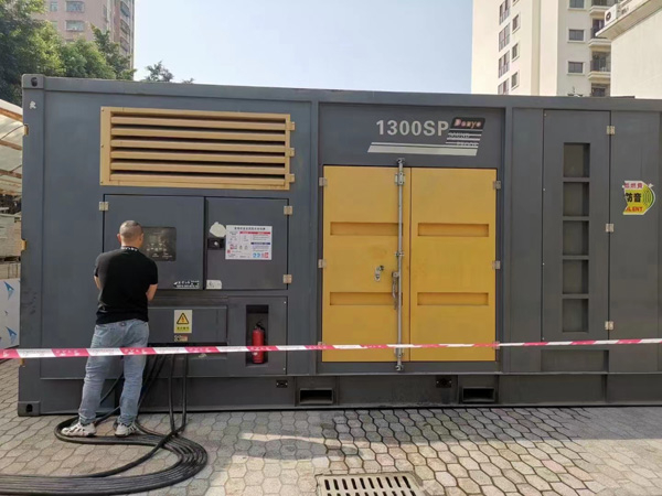 胡场镇如何根据实际需求选择合适电压和功率的柴油发电机组？