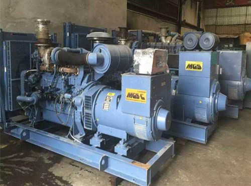 胡场镇柴油发电机如何测试电流大小？